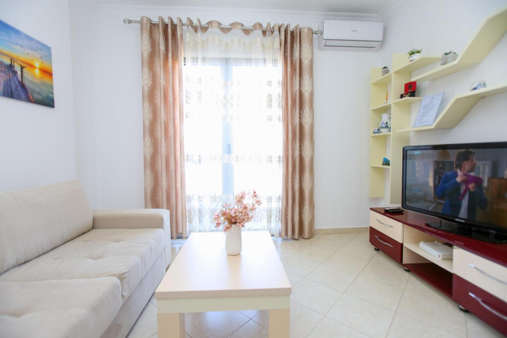 Seascape Apartments Vlorë Exterior foto